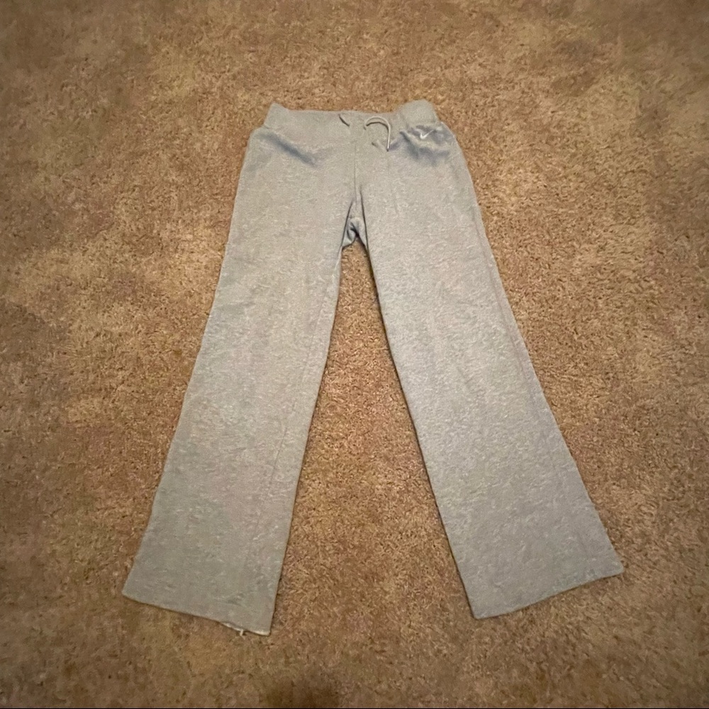 nike vintage sweatpants